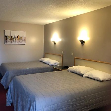 Voyageur Motel Thunder Bay Extérieur photo