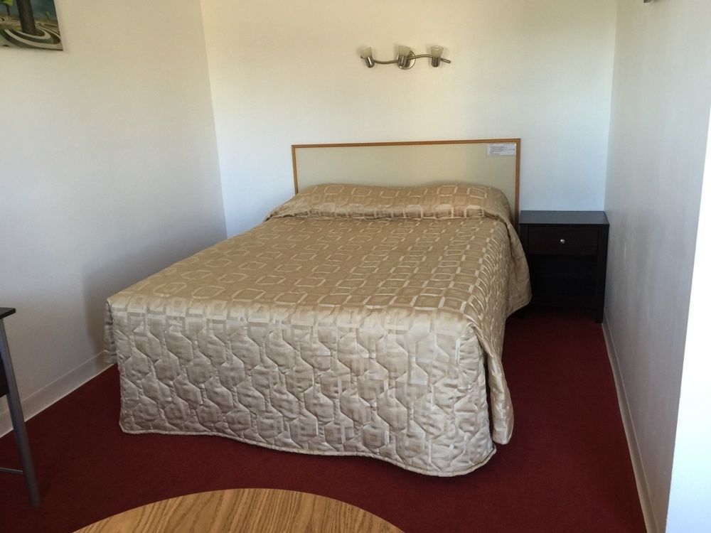 Voyageur Motel Thunder Bay Extérieur photo