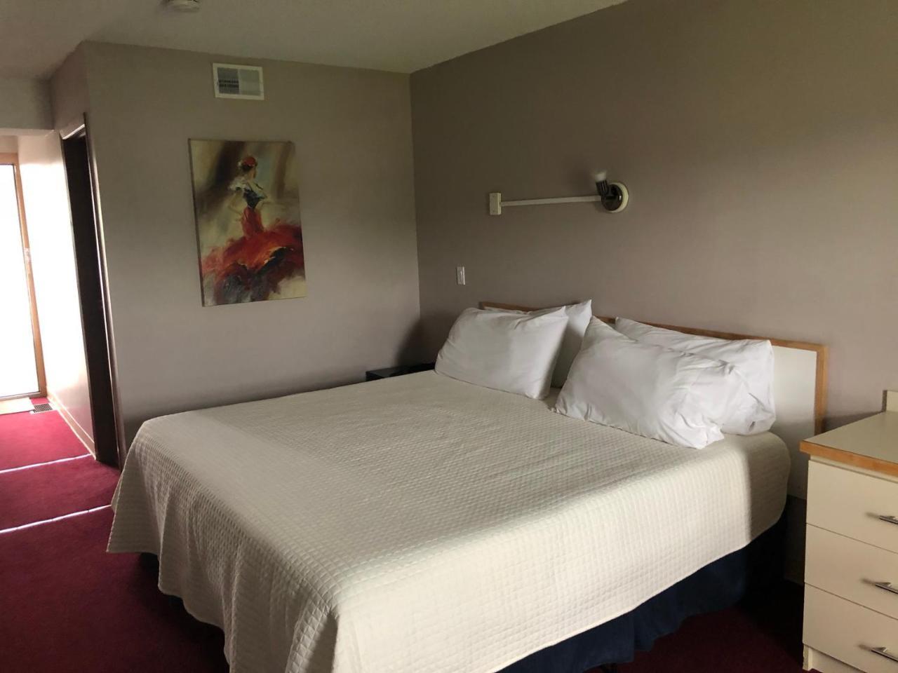 Voyageur Motel Thunder Bay Extérieur photo